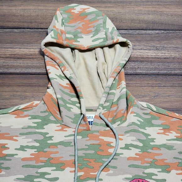 Magellan Outdoors X Shiner Bock Pullover LS Crop Hoodie Camo - Size Medium - Picture 2 of 6